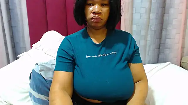 Snapshot of YELLOWBUSTYMELLONS chatting on 12-11-24, 08:36 YELLOWBUSTYMELLONS online show from 12-11-24, 08:36