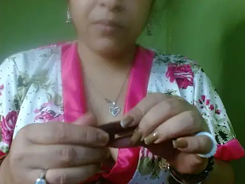 LOVERIAKOL online show from 03-23-26, 06:45