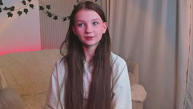 Snapshot of CindyGarrison chatting on 02-20-25, 12:30 CindyGarrison online show from 02-20-25, 12:30