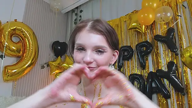 Snapshot of CindyGarrison chatting on 03-07-25, 03:51 CindyGarrison online show from 03-07-25, 03:51