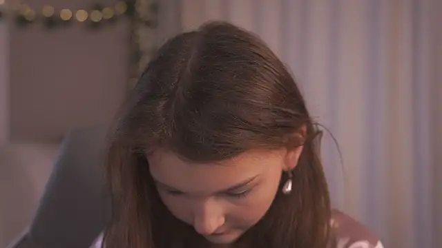 Snapshot of CindyGarrison chatting on 10-11-25, 01:49 CindyGarrison online show from 10-11-25, 01:49