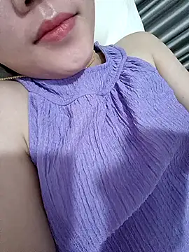 Snapshot of Sexyass13 chatting on 10-15-25, 06:08 Sexyass13 online show from 10-15-25, 06:08