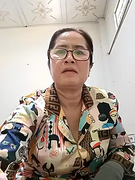 Snapshot of phnz chatting on 01-06-25, 03:53 phnz online show from 01-06-25, 03:53