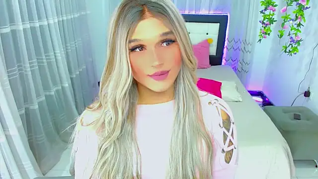 TaylorMon online show from 05-19-26, 01:56