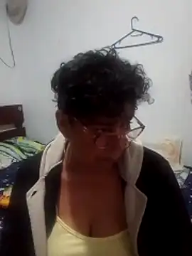 Snapshot of sorbetico_perverse chatting on 11-15-25, 12:19 sorbetico perverse online show from 11-15-25, 12:19