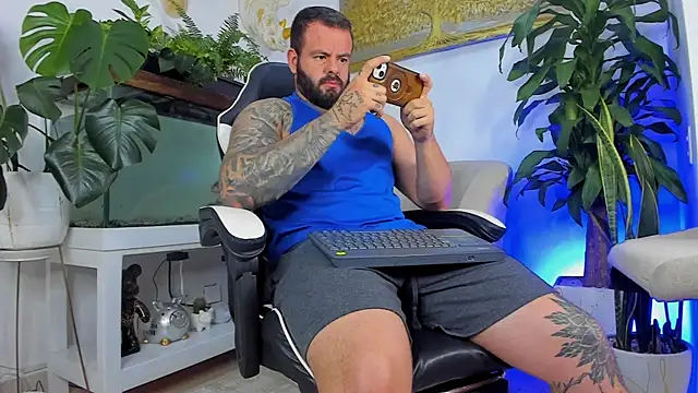 Johnnygrayson1 online show from 04-04-26, 01:37