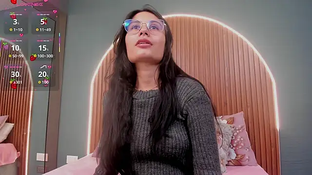 Snapshot of NayeCloud chatting on 11-16-25, 03:34 NayeCloud online show from 11-16-25, 03:34