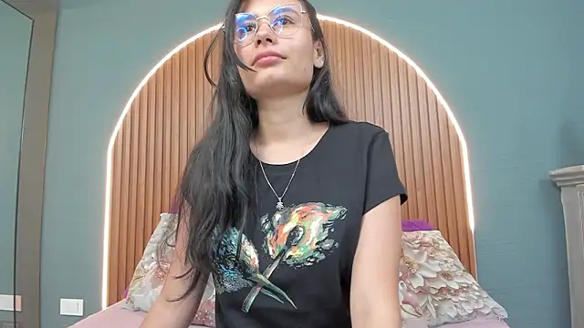 Snapshot of NayeCloud chatting on 02-07-26, 03:43 NayeCloud online show from 02-07-26, 03:43