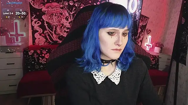 little Elika online show from 02-13-25, 07:31