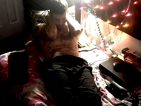 Snapshot of TheOneYouLove69 chatting on 02-06-26, 11:02 TheOneYouLove69 online show from 02-06-26, 11:02