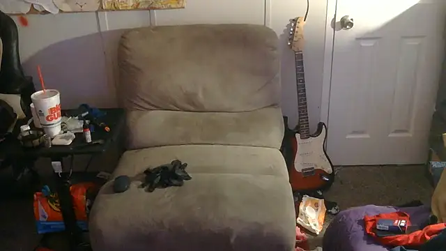 Snapshot of TheOneYouLove69 chatting on 02-13-26, 04:30 TheOneYouLove69 online show from 02-13-26, 04:30