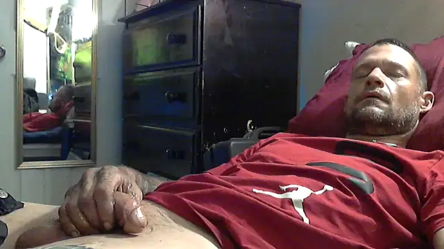 Snapshot of TheOneYouLove69 chatting on 02-26-26, 11:59 TheOneYouLove69 online show from 02-26-26, 11:59