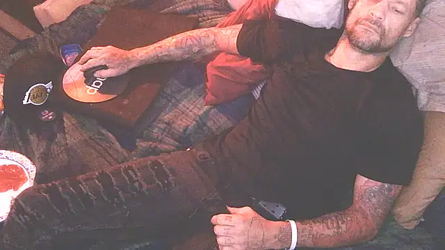 Snapshot of TheOneYouLove69 chatting on 03-12-26, 05:08 TheOneYouLove69 online show from 03-12-26, 05:08