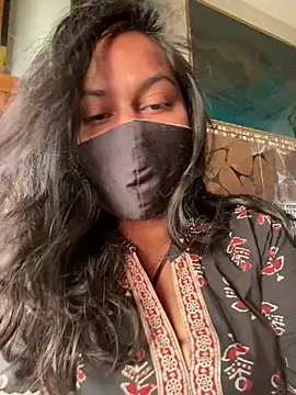 Snapshot of HaaniKaur chatting on 01-14-26, 07:47 HaaniKaur online show from 01-14-26, 07:47