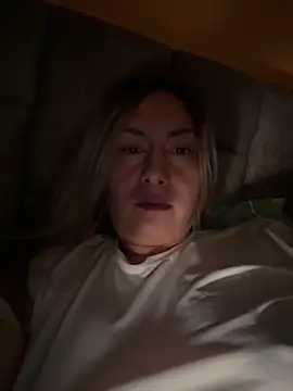 xLadyScarlettx online show from 02-02-25, 03:43