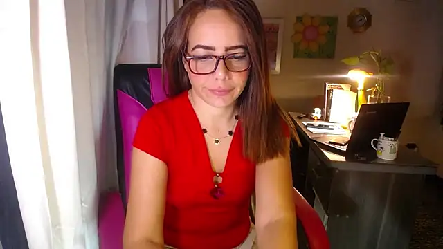 Snapshot of danielle_rose_1 chatting on 07-14-26, 02:56 danielle rose 1 online show from 07-14-26, 02:56