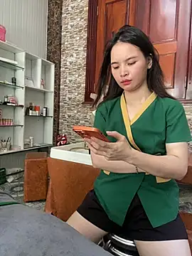 LiLi-Kirix99 online show from 06-13-26, 08:12