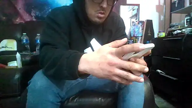 Snapshot of Antoniothedon chatting on 01-14-26, 12:55 Antoniothedon online show from 01-14-26, 12:55