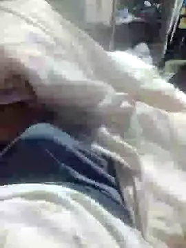 lorraine alves ferreira online show from 10-24-25, 01:46