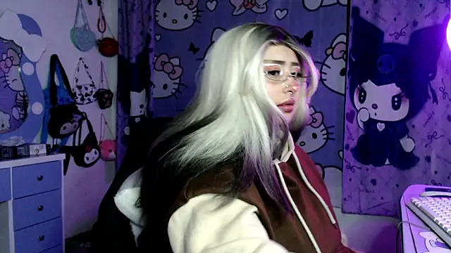 lussyevans24 online show from 03-24-26, 04:28