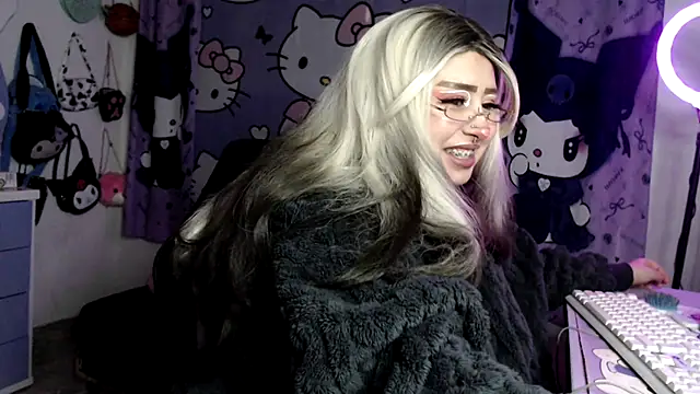 lussyevans24 online show from 04-03-26, 01:58