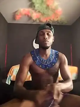 Ostinsanto online show from 11-25-25, 06:46