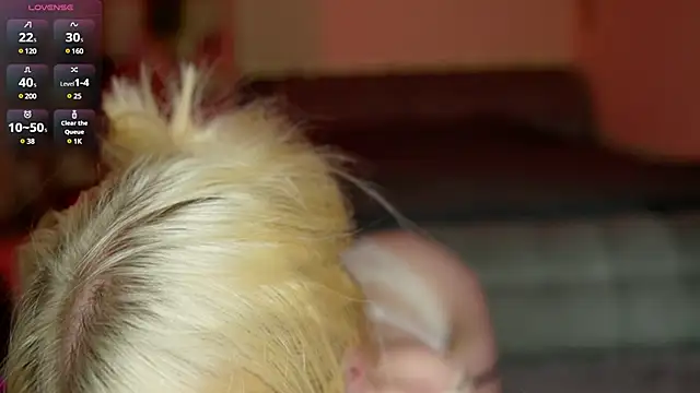 blondy room online show from 02-22-25, 09:15