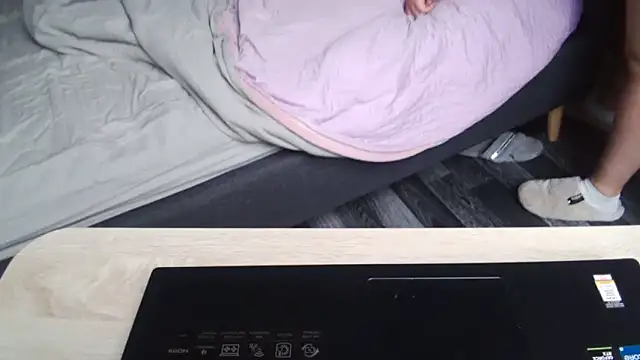 margotgra82 online show from 03-12-25, 07:57