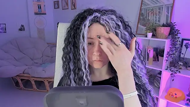 LexiWenford online show from 03-20-25, 02:29