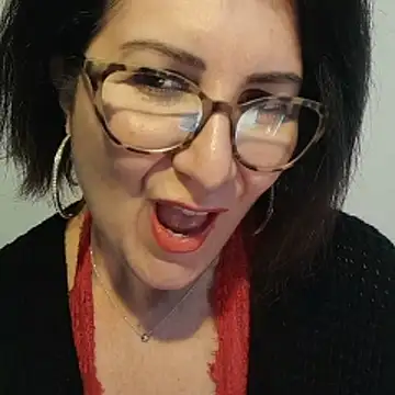 Viola8p online show from 11-26-25, 02:07