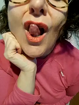 Viola8p online show from 12-16-25, 02:00