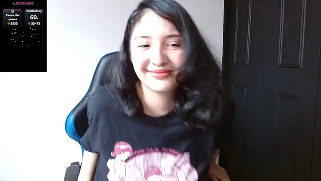 Snapshot of alexaa08 chatting on 05-22-26, 07:52 alexaa08 online show from 05-22-26, 07:52