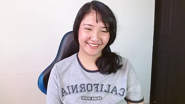 alexaa08 online show from 06-25-26, 09:30