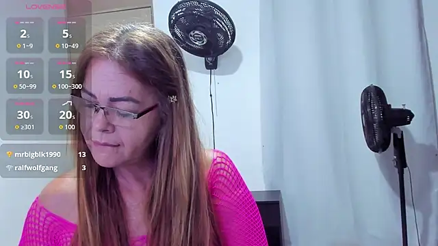 Sanddi milff online show from 10-06-25, 08:17