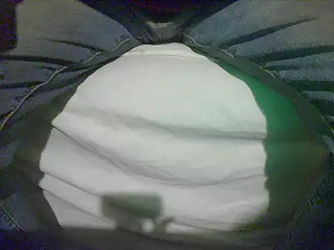 Snapshot of Tiger202441 chatting on 02-13-25, 11:15 Tiger202441 online show from 02-13-25, 11:15