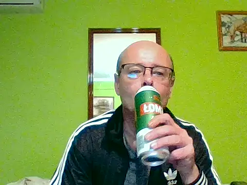 Snapshot of Tiger202441 chatting on 09-16-25, 09:38 Tiger202441 online show from 09-16-25, 09:38