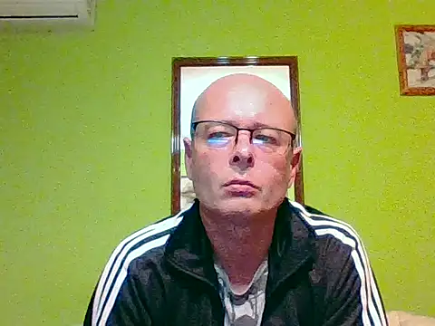 Snapshot of Tiger202441 chatting on 10-09-25, 08:07 Tiger202441 online show from 10-09-25, 08:07