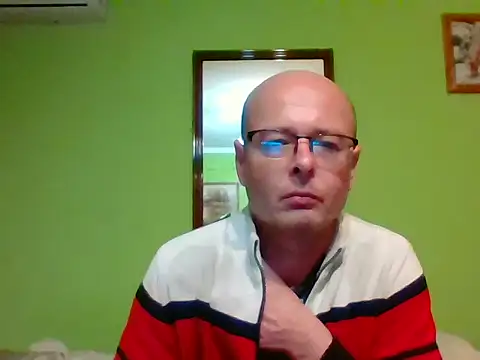 Snapshot of Tiger202441 chatting on 10-10-25, 08:19 Tiger202441 online show from 10-10-25, 08:19