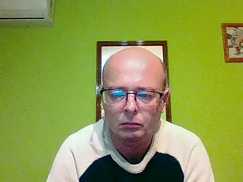 Snapshot of Tiger202441 chatting on 10-16-25, 08:10 Tiger202441 online show from 10-16-25, 08:10