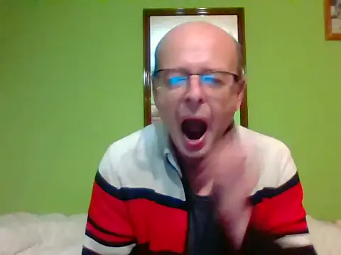 Snapshot of Tiger202441 chatting on 11-18-25, 10:25 Tiger202441 online show from 11-18-25, 10:25