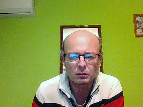 Snapshot of Tiger202441 chatting on 11-26-25, 06:42 Tiger202441 online show from 11-26-25, 06:42