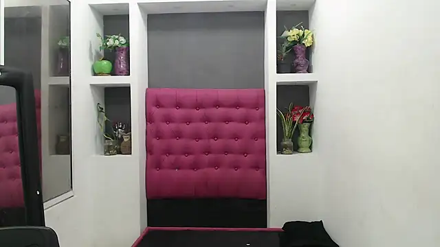 Snapshot of Dona_Tela chatting on 12-28-24, 03:04 Dona Tela online show from 12-28-24, 03:04