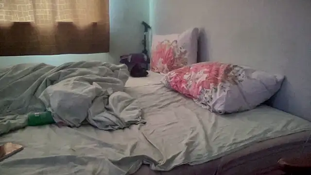 Diamond Tyler online show from 06-16-26, 05:32