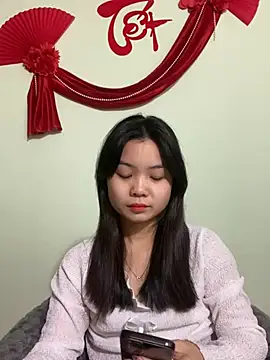 Maeve2k5 online show from 01-12-25, 12:18