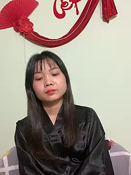 Maeve2k5 online show from 03-04-25, 04:49