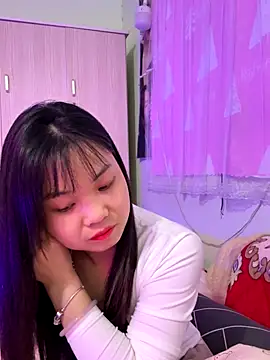 Maeve2k5 online show from 11-02-25, 11:12