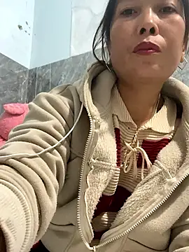 Linaannn online show from 01-09-26, 12:19