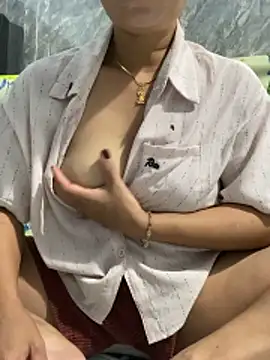 Linaannn online show from 03-21-26, 12:04