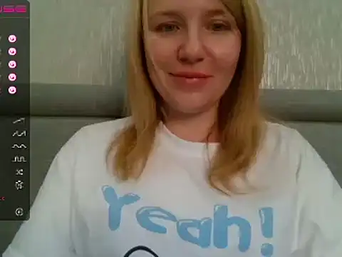 Snapshot of urbadkitty chatting on 01-15-25, 07:05 urbadkitty online show from 01-15-25, 07:05