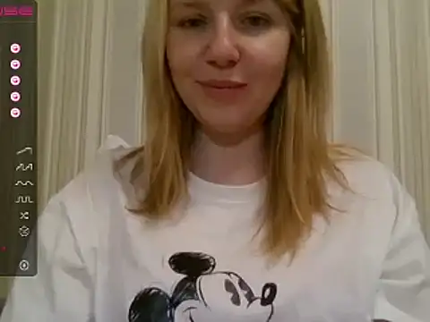 Snapshot of urbadkitty chatting on 01-23-25, 01:02 urbadkitty online show from 01-23-25, 01:02